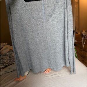 Lulu's Gray V-Neck Knit Sweater